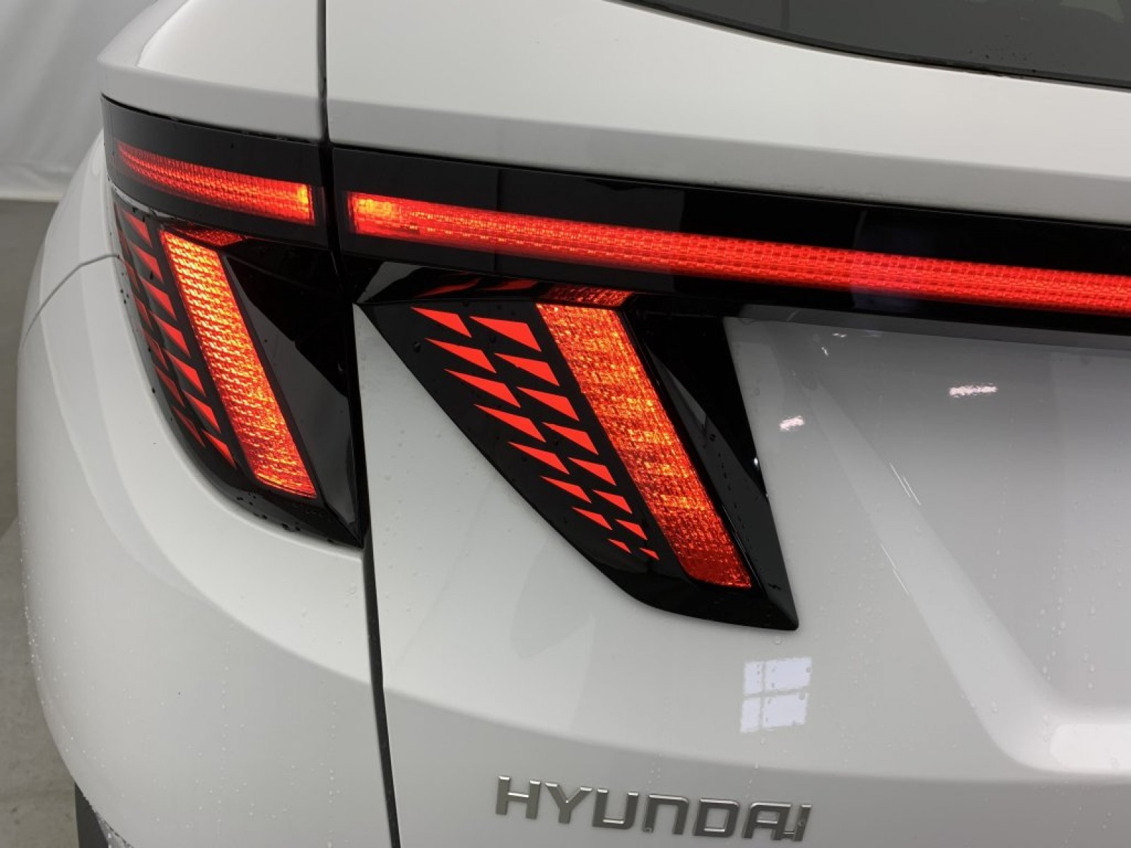 HYUNDAI - Tucson - #843256 - 24