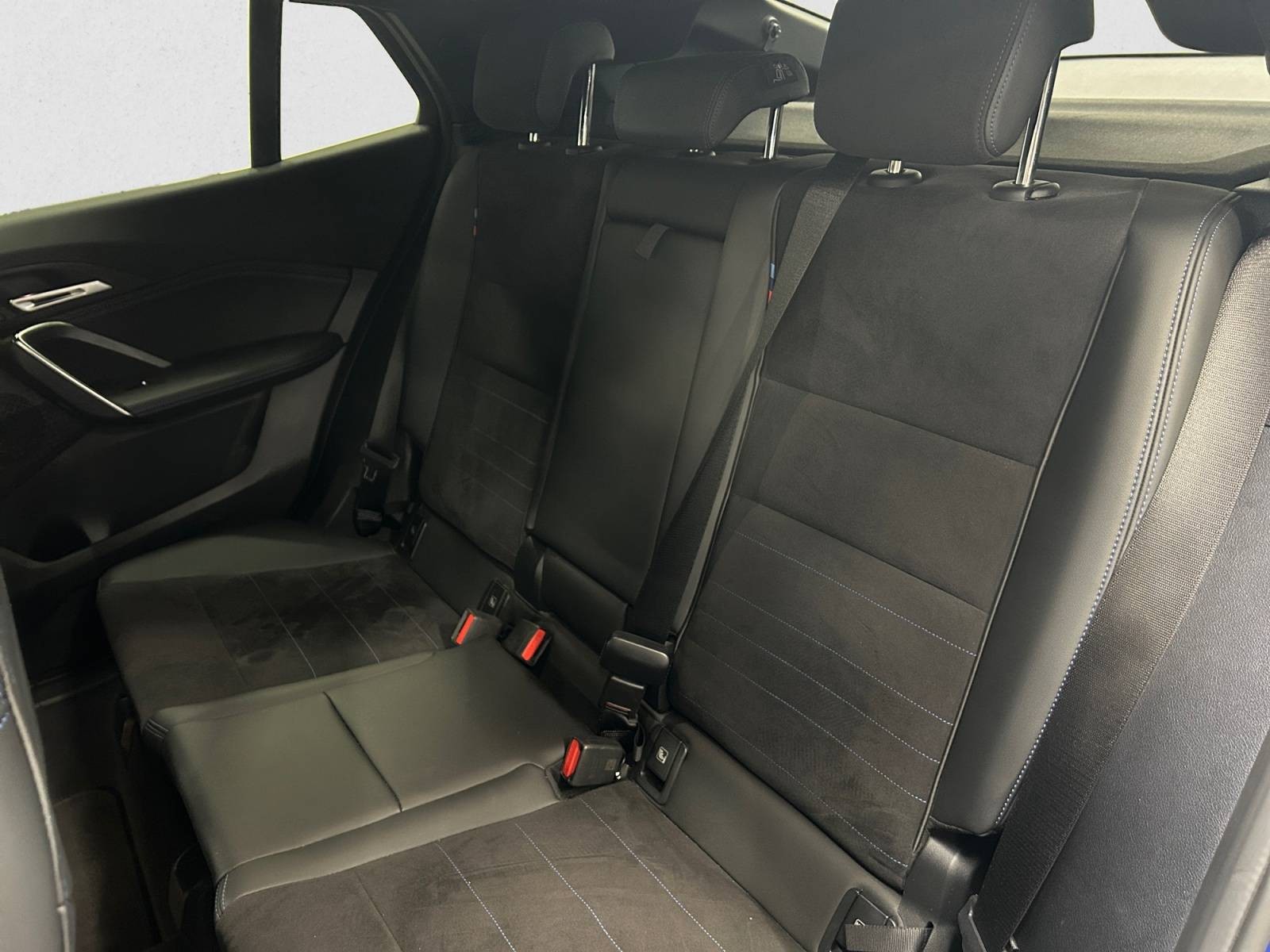 BMW - X2 U10 - #852674 - 8