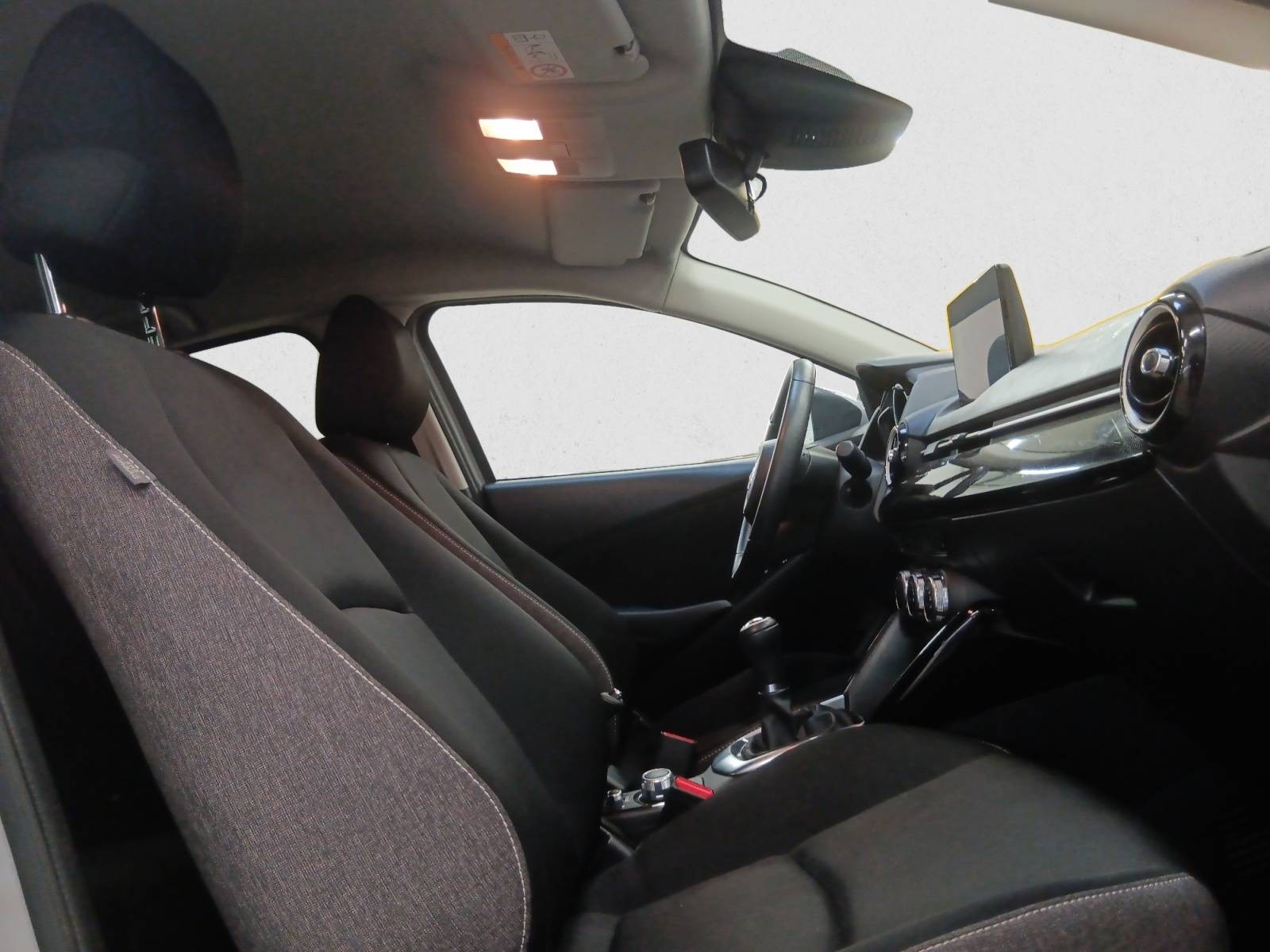 MAZDA - MAZDA2 2023 - #846000 - 13