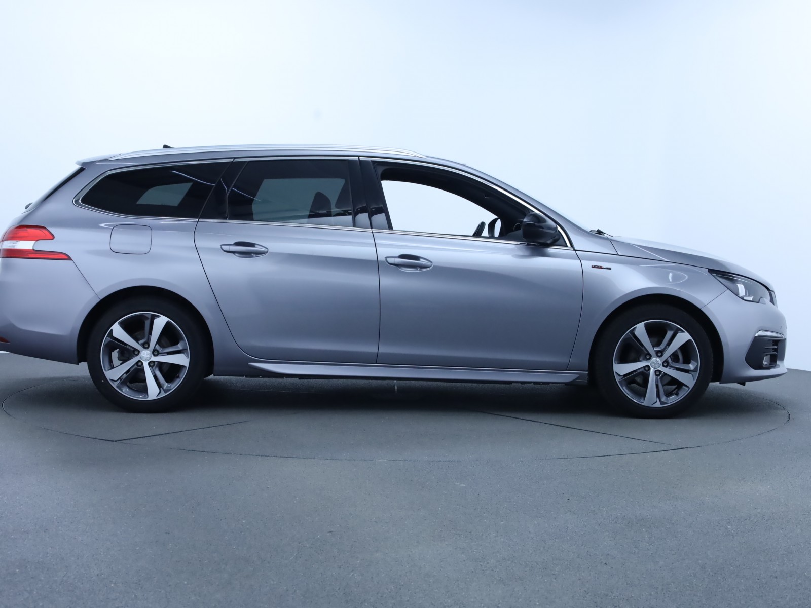 PEUGEOT - 308 SW - #182228 - 4
