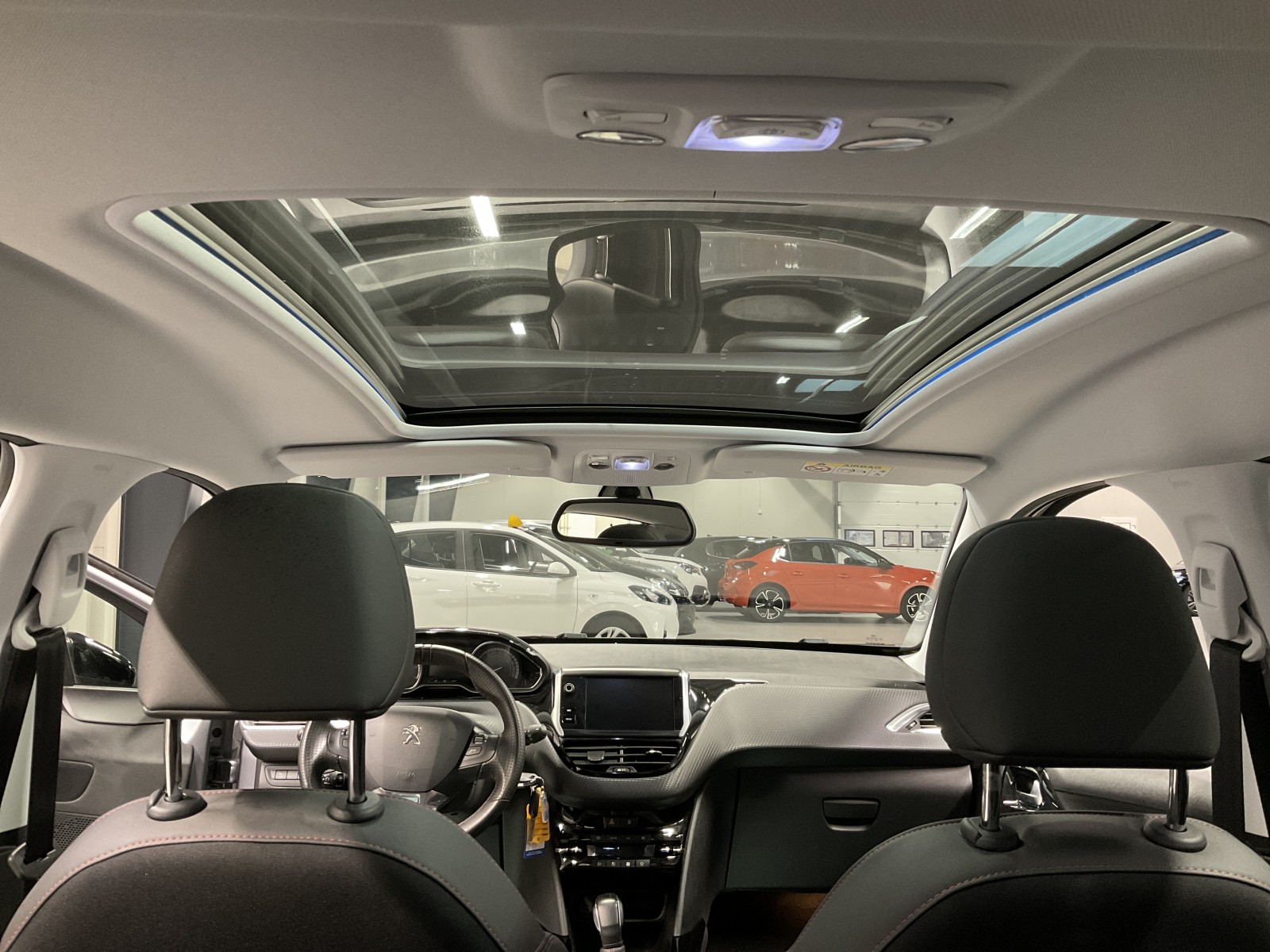 PEUGEOT - 2008 - #182229 - 15