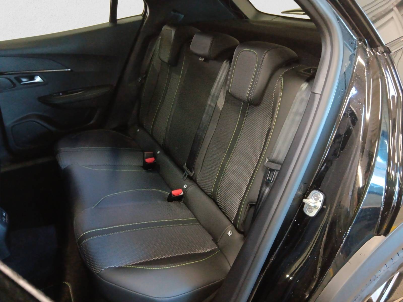 PEUGEOT - 2008 - #832485 - 8