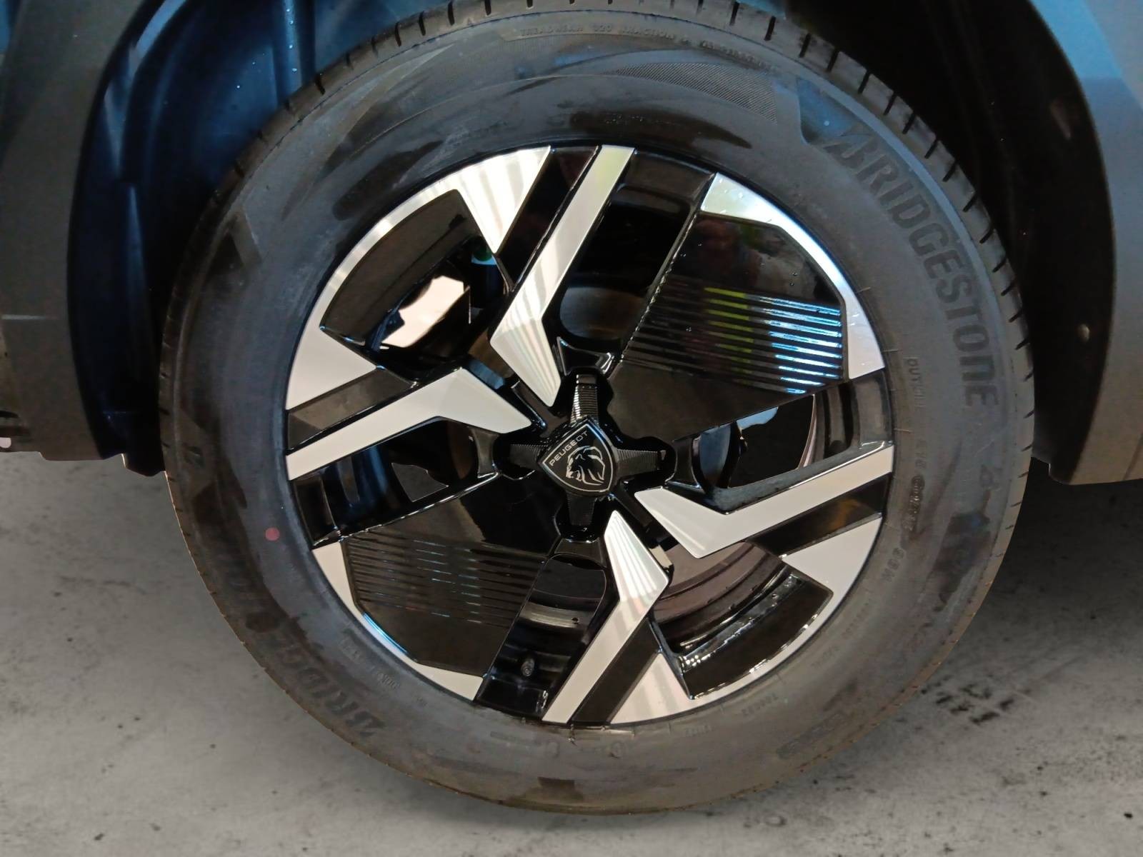 PEUGEOT - 2008 - #847365 - 6