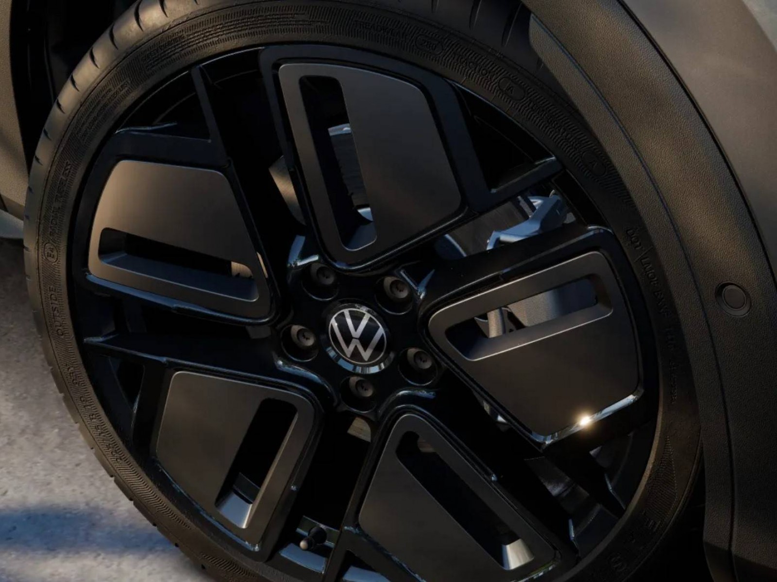 VOLKSWAGEN - T-ROC - #856837 - 6