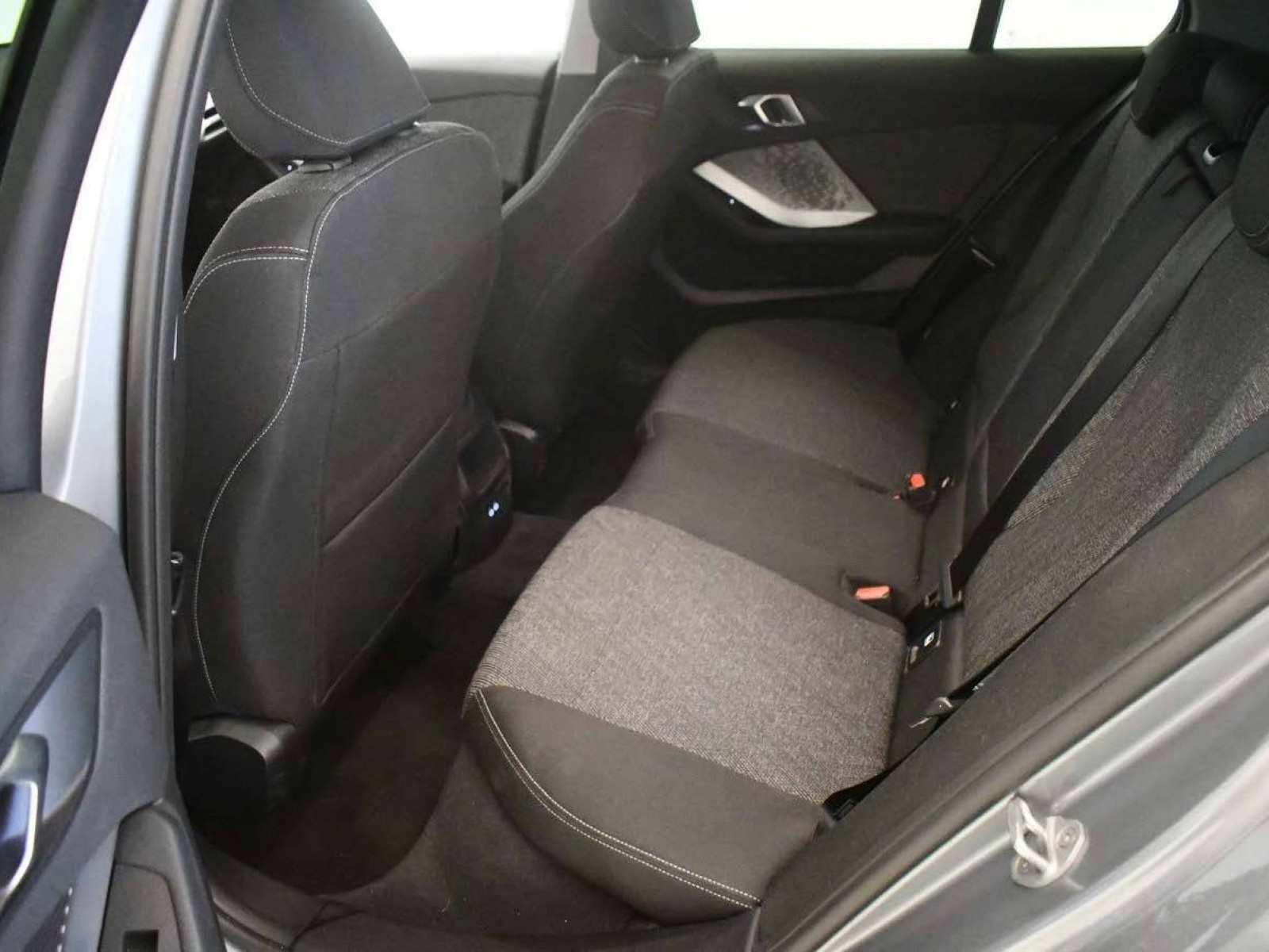 BMW - SERIE 1 F70 - #850096 - 8