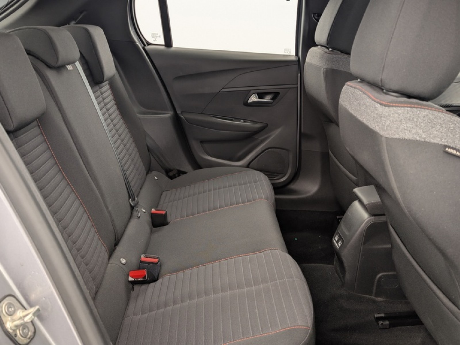 PEUGEOT - 208 ELECTRIQUE - #856892 - 9