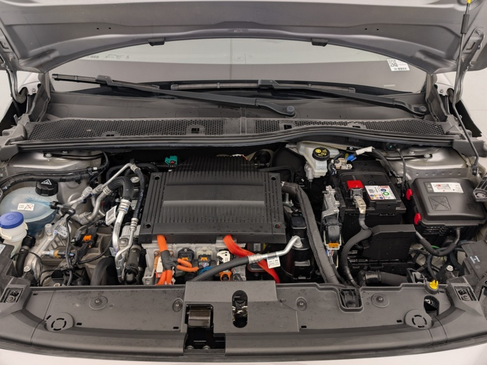 PEUGEOT - 208 ELECTRIQUE - #856892 - 18