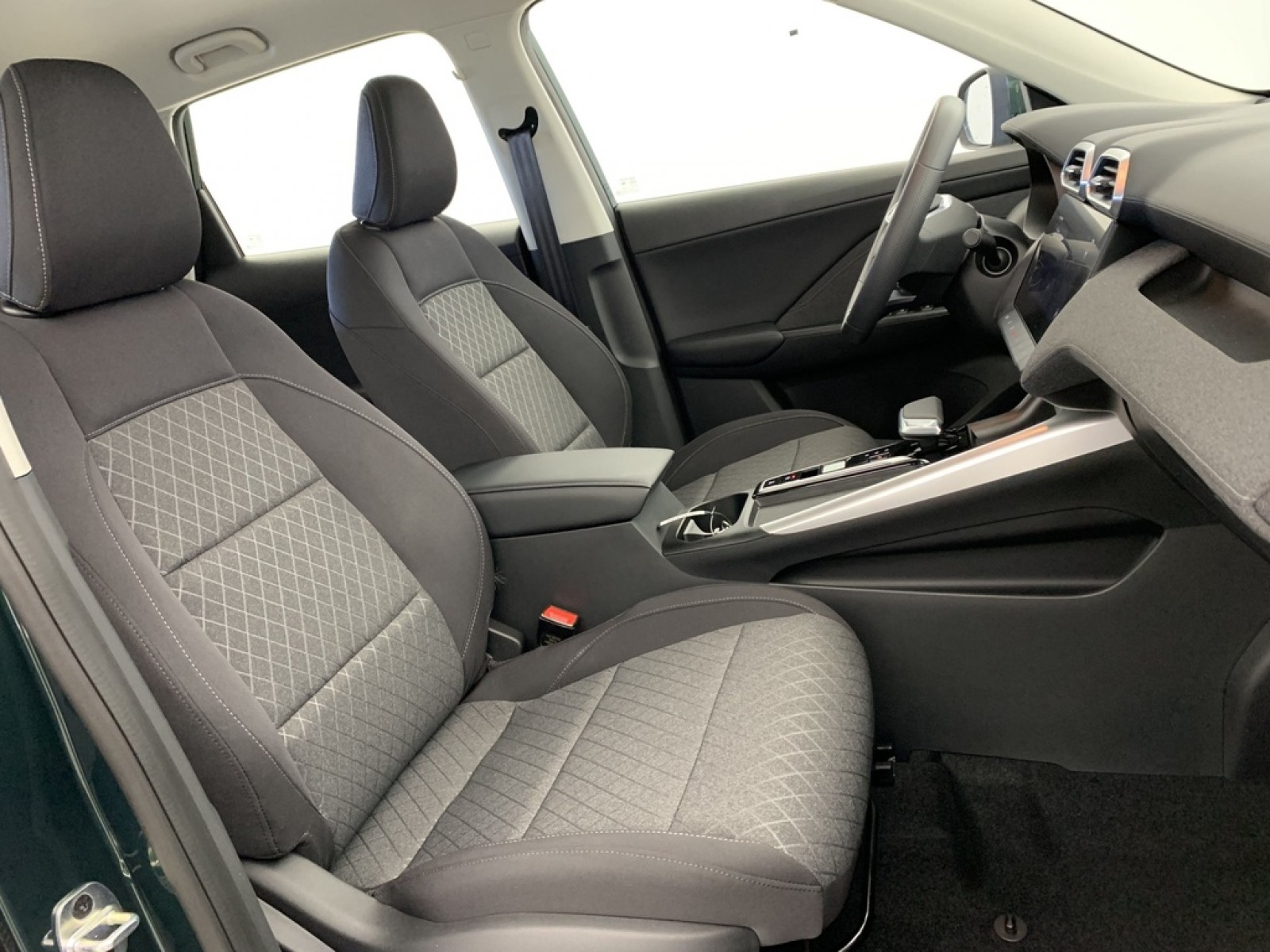 MG - ZS - #856942 - 8