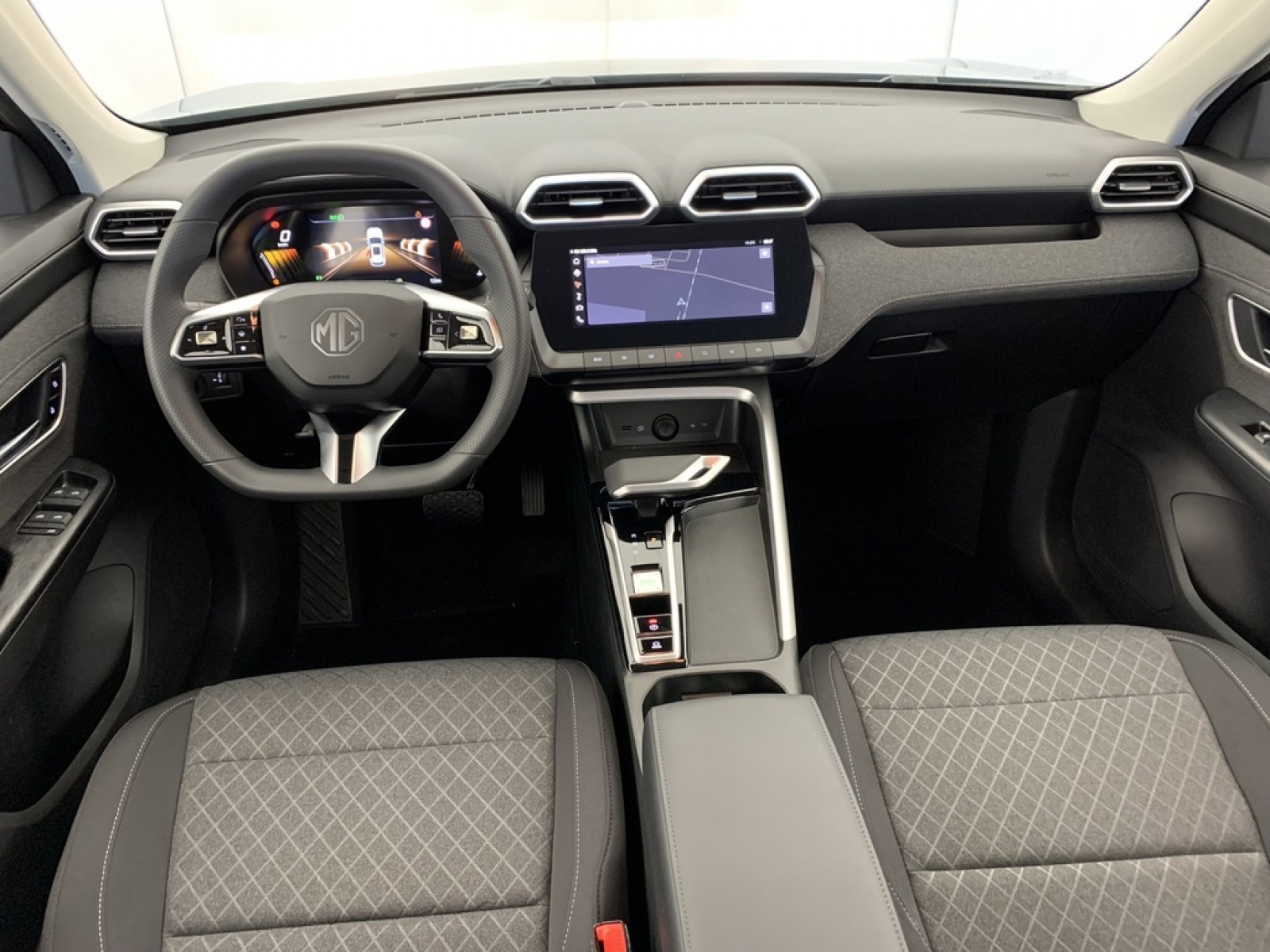 MG - ZS - #856942 - 12