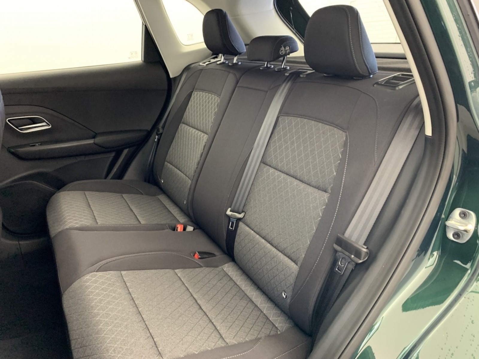 MG - ZS - #856942 - 18