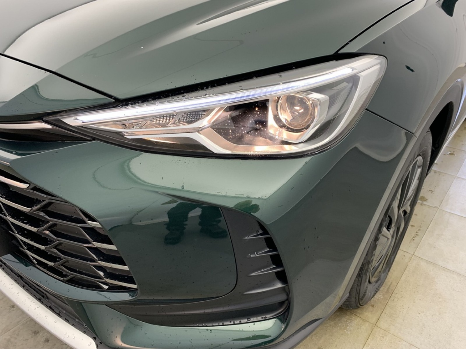 MG - ZS - #856942 - 22