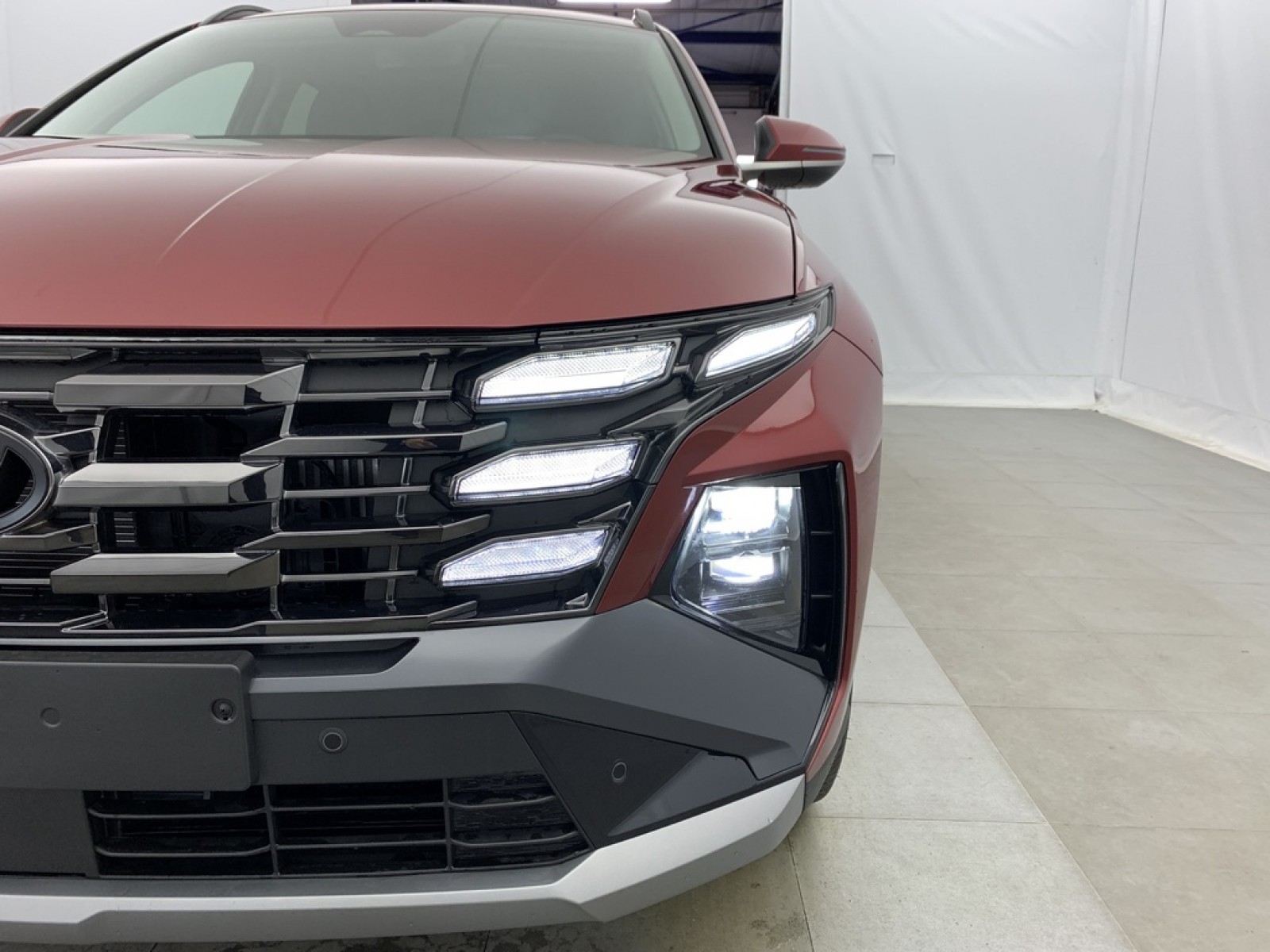 HYUNDAI - Tucson - #848552 - 24