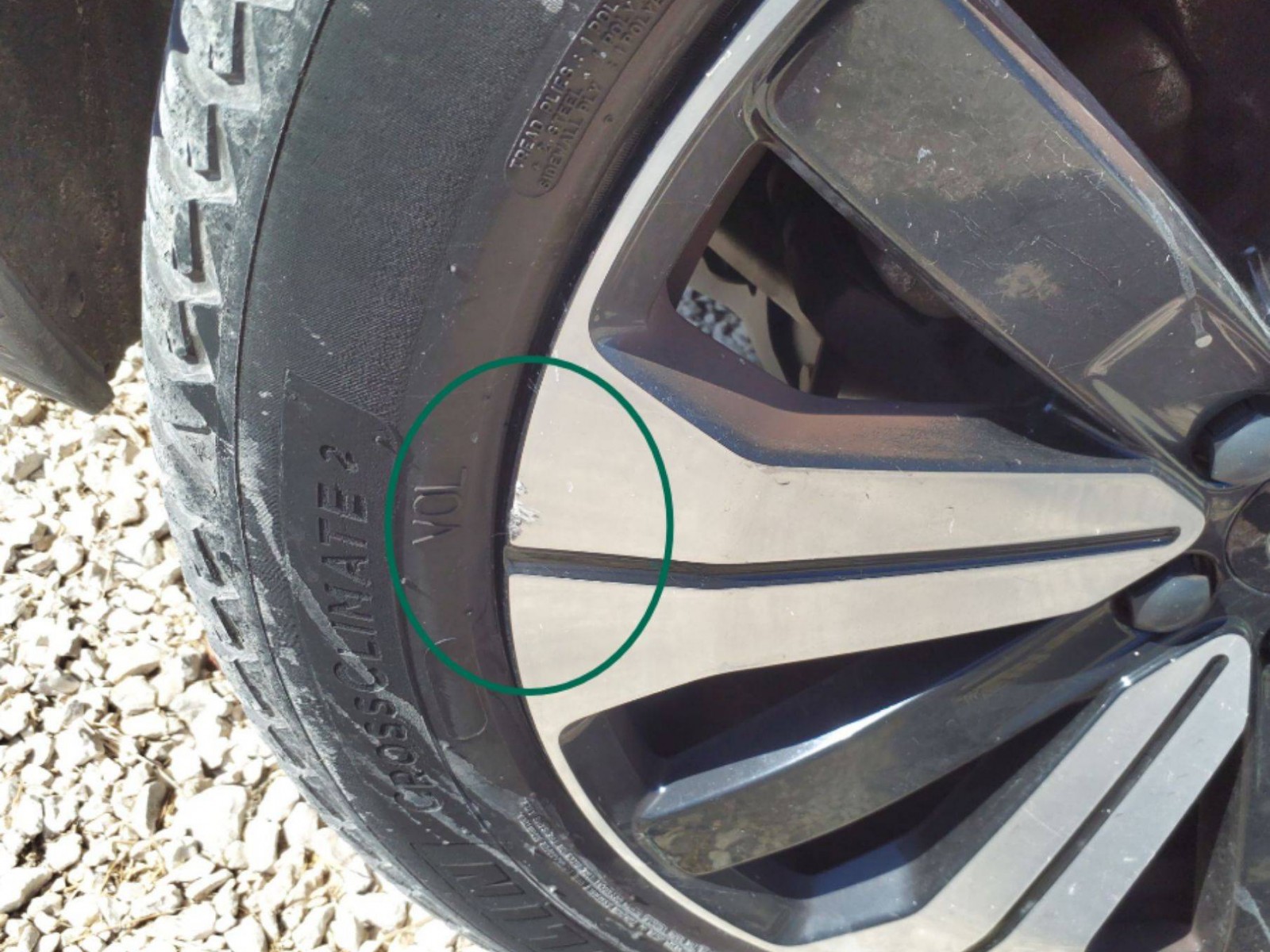 VOLVO - XC40 - #839918 - 18