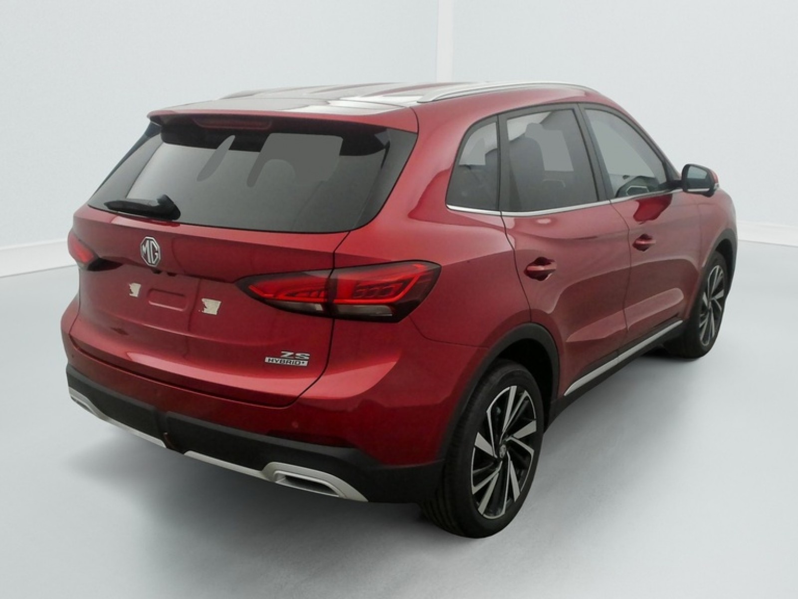 MG - ZS - #856883 - 6