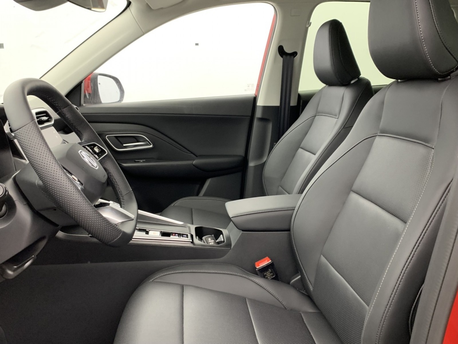 MG - ZS - #856883 - 17