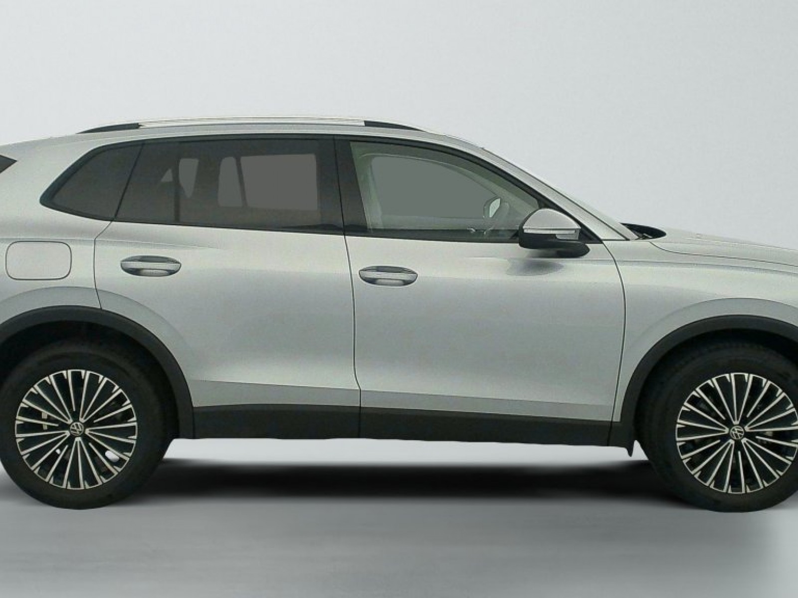 VOLKSWAGEN - TIGUAN NOUVEAU - #842975 - 7