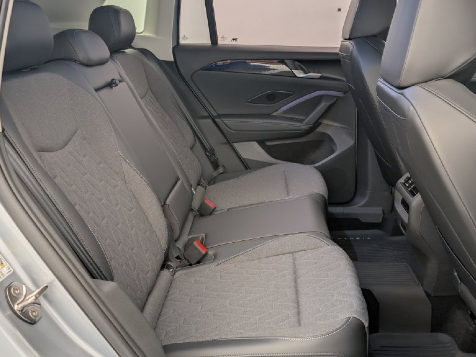 VOLKSWAGEN - TIGUAN NOUVEAU - #842975 - 10