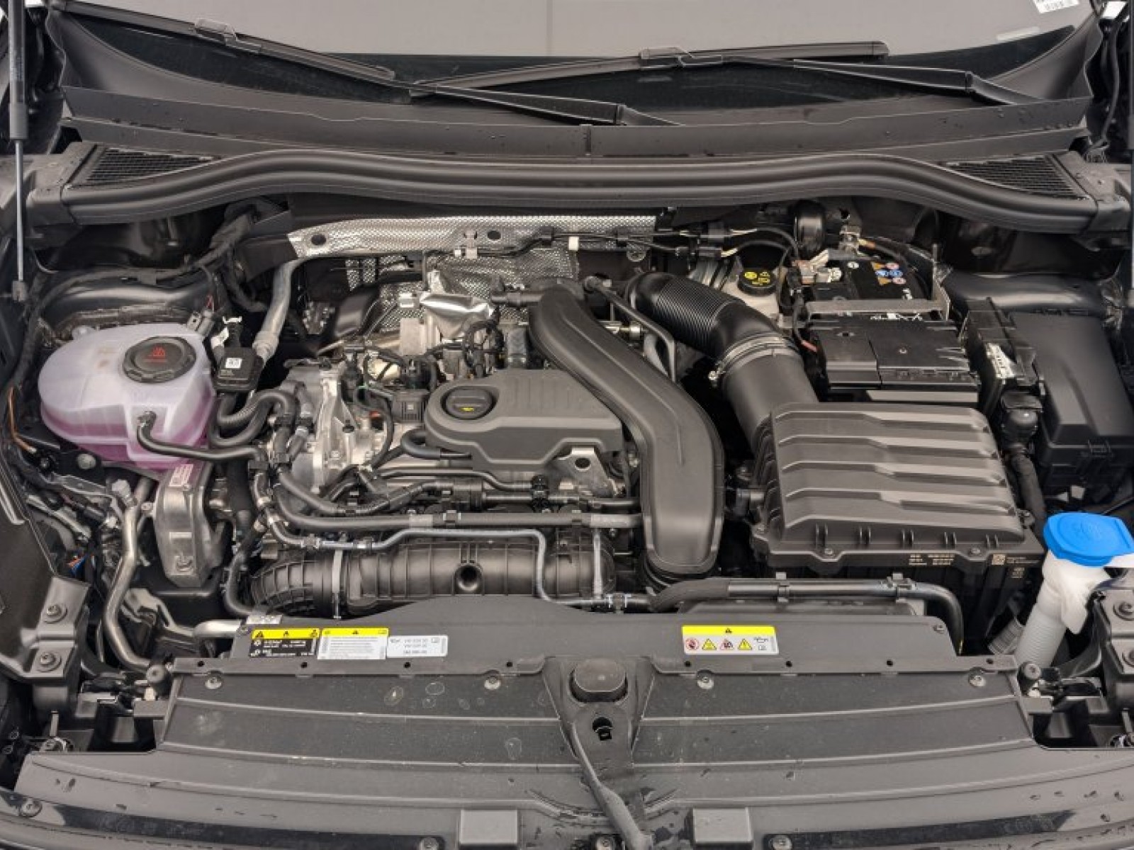 VOLKSWAGEN - TIGUAN NOUVEAU - #842975 - 20