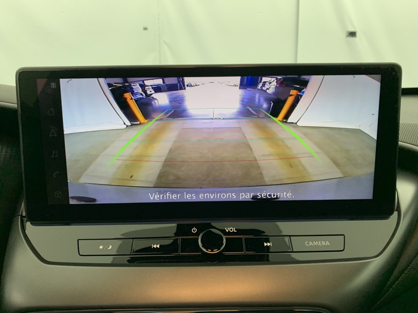 NISSAN - JUKE - #855634 - 15