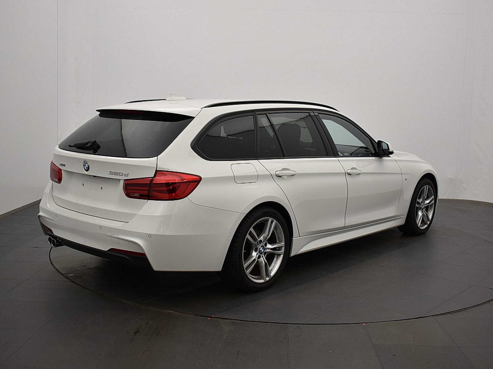 BMW - SERIE 3 TOURING F31 - #180977 - 3