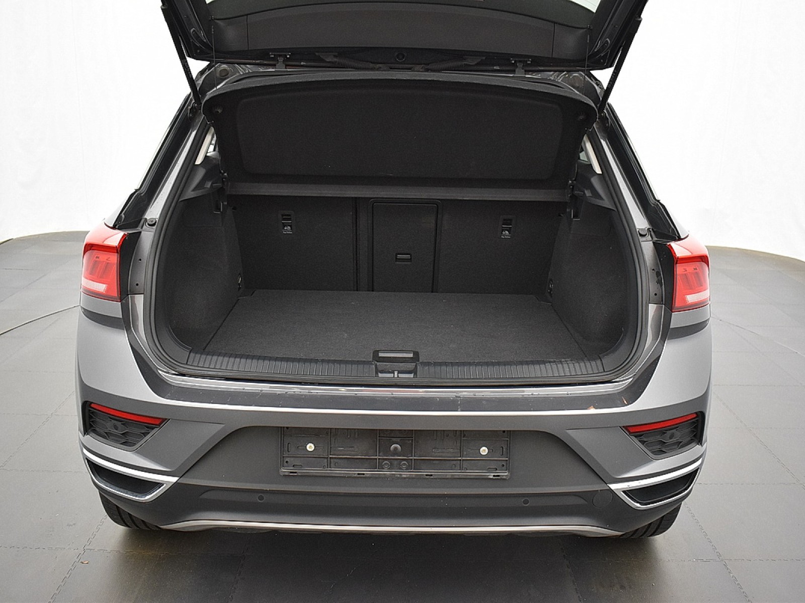 VOLKSWAGEN - T-ROC - #167330 - 13