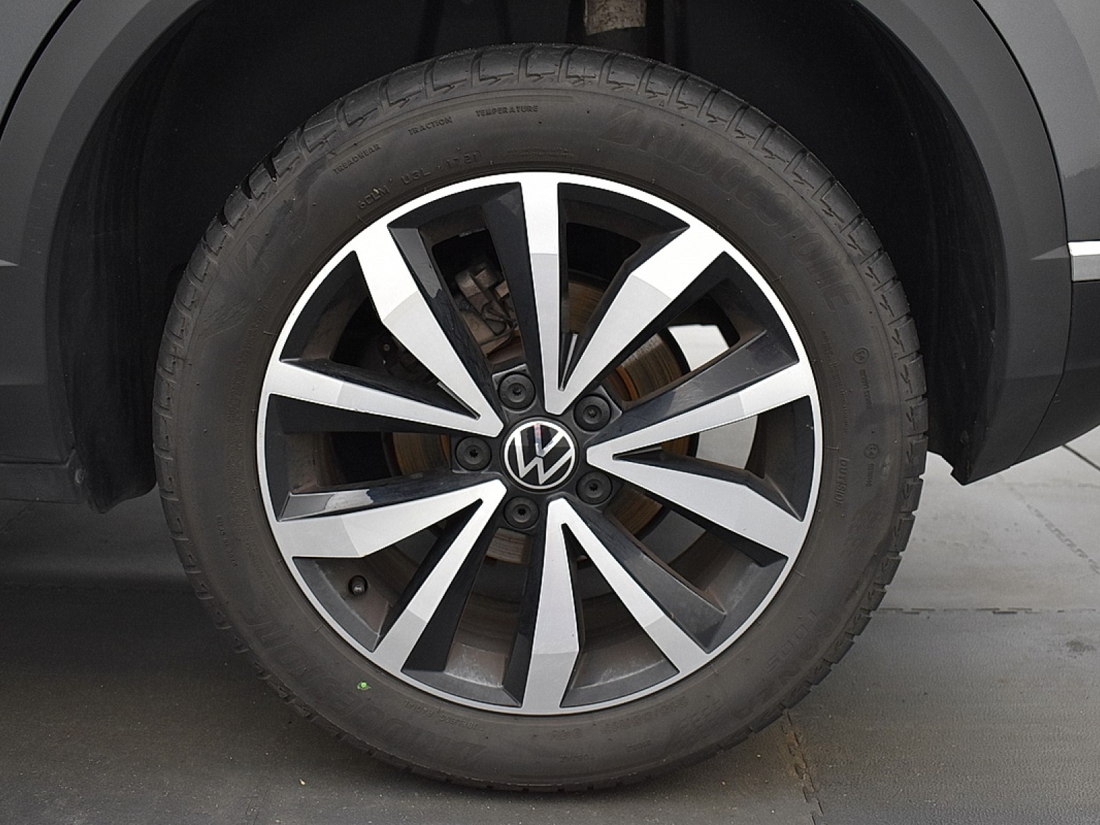 VOLKSWAGEN - T-ROC - #167323 - 6