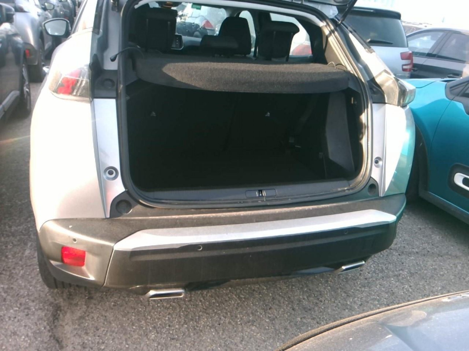 PEUGEOT - 2008 - #182263 - 3