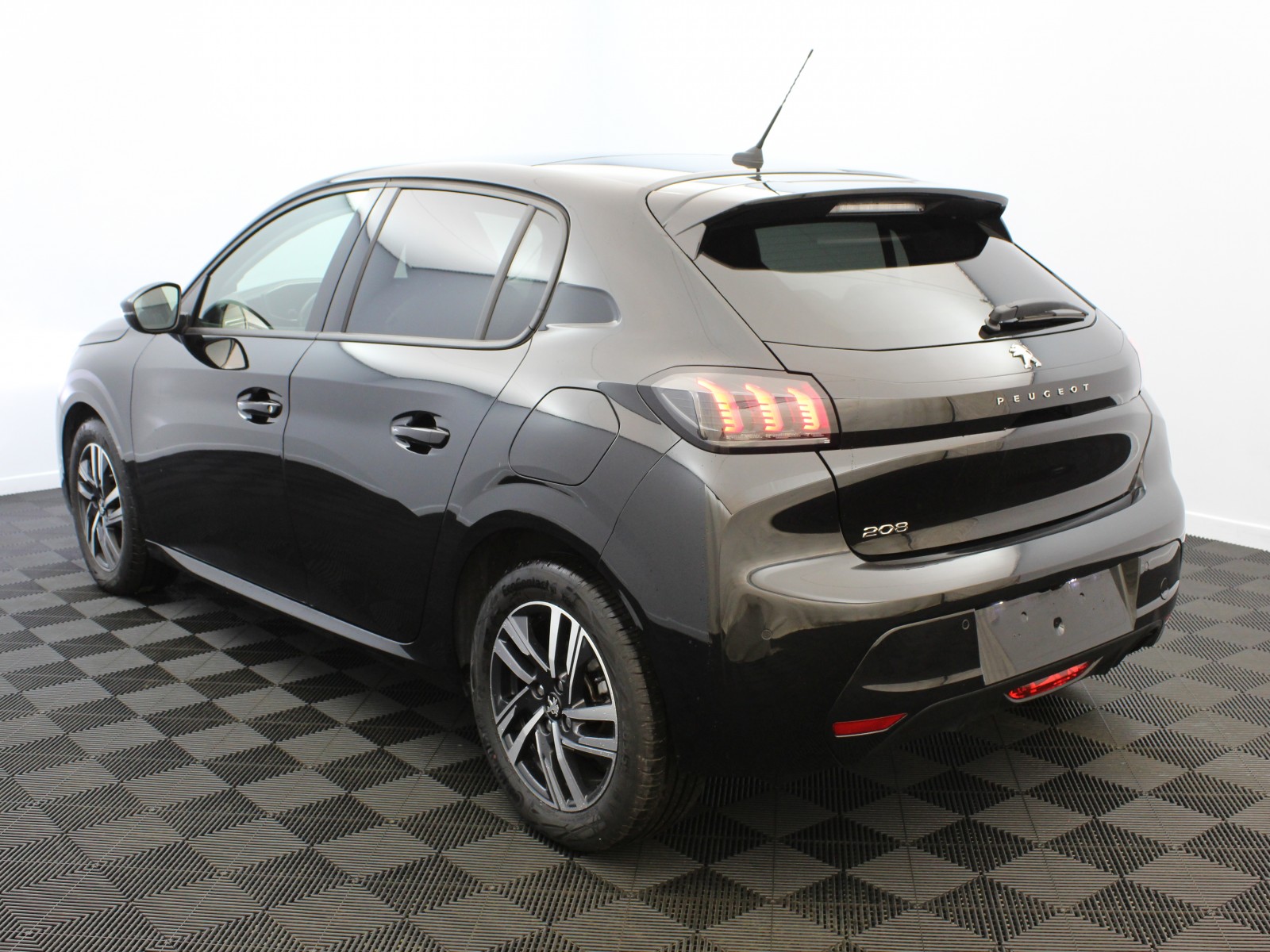 PEUGEOT - 208 - #177011 - 2