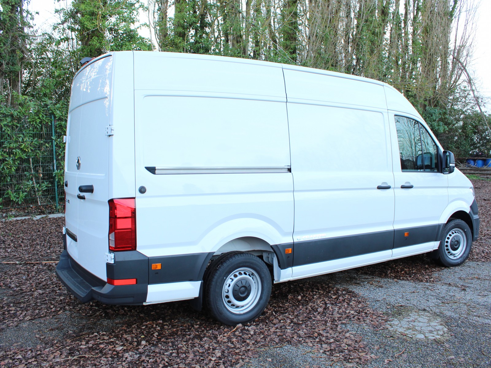 VOLKSWAGEN - CRAFTER VAN - #178417 - 3