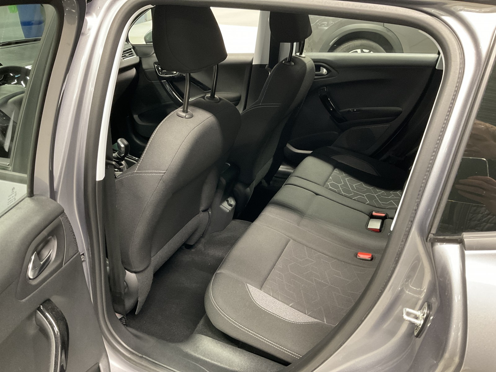 PEUGEOT - 2008 - #182272 - 12