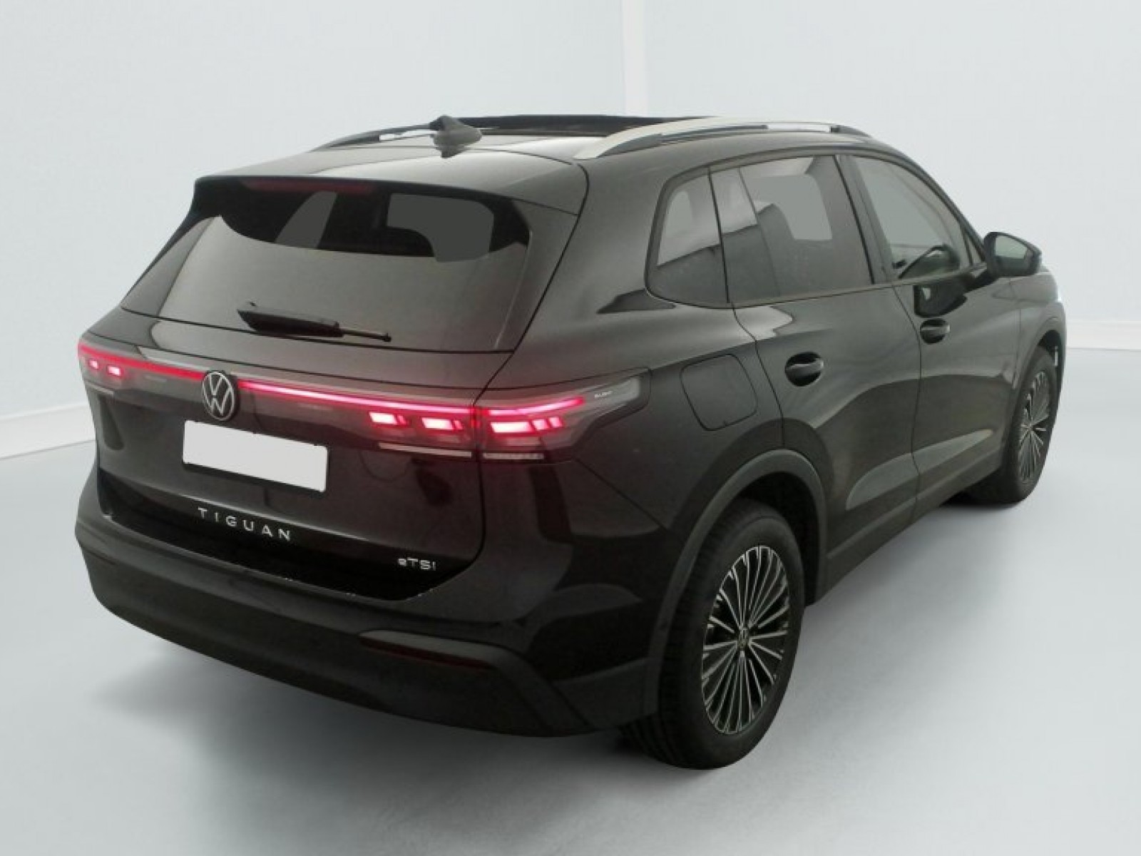 VOLKSWAGEN - TIGUAN NOUVEAU - #852524 - 6