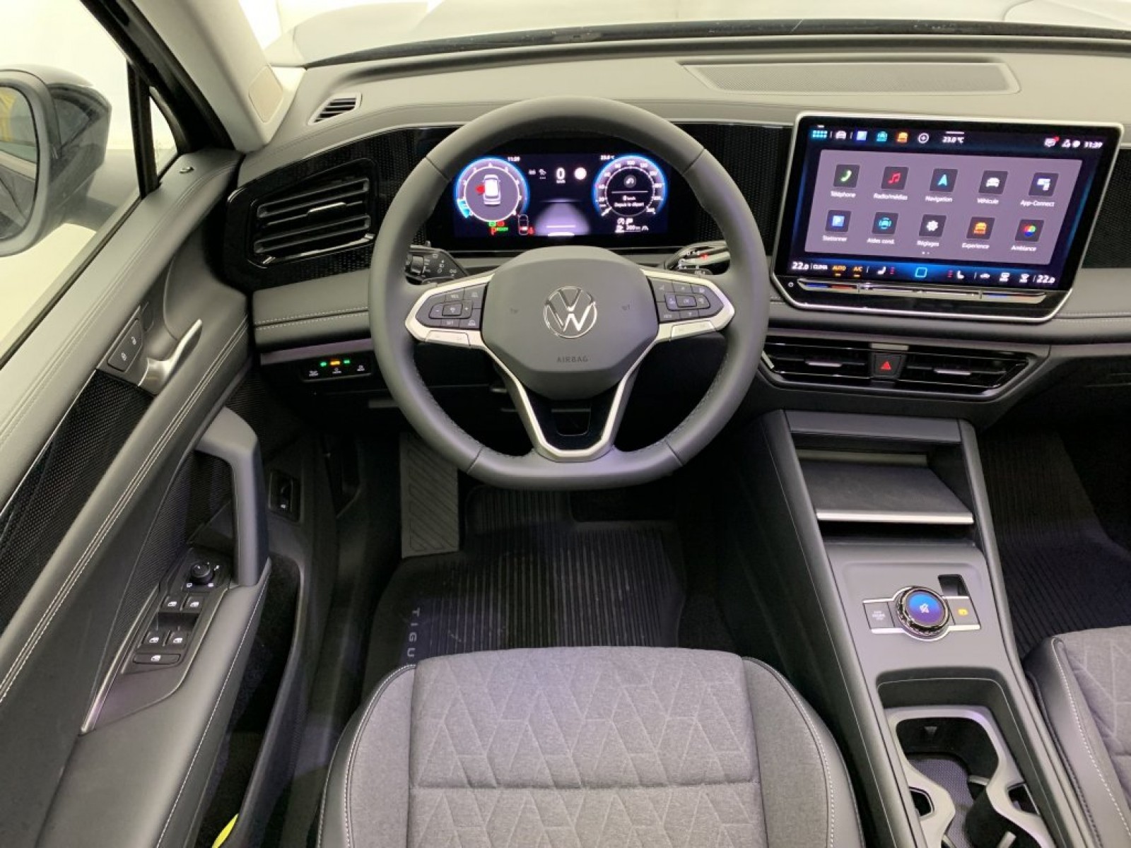 VOLKSWAGEN - TIGUAN NOUVEAU - #852524 - 12