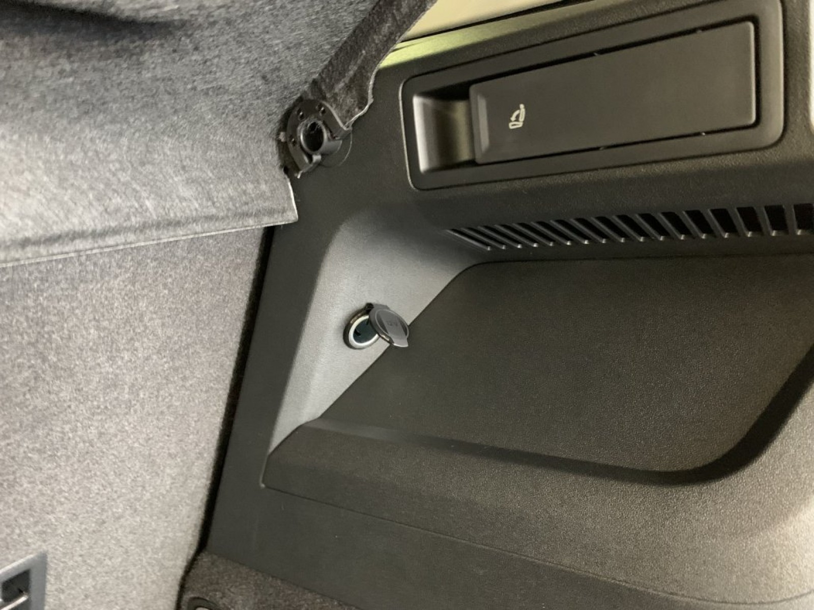 VOLKSWAGEN - TIGUAN NOUVEAU - #852524 - 17