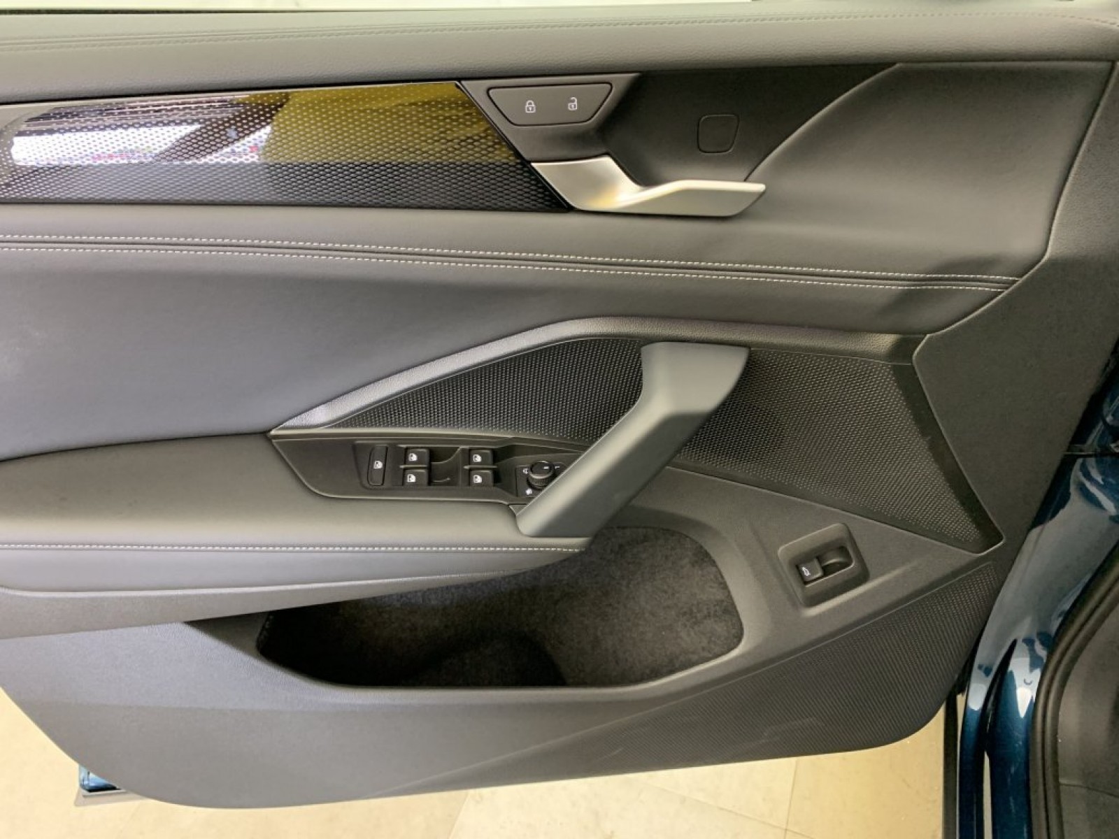 VOLKSWAGEN - TIGUAN NOUVEAU - #852524 - 18