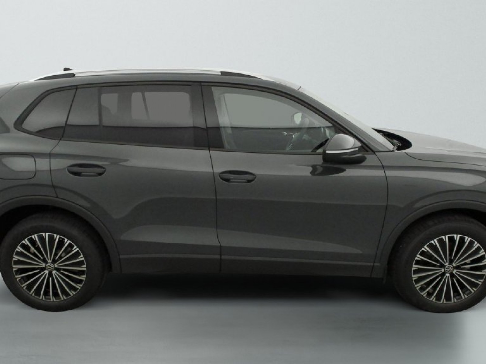 VOLKSWAGEN - TIGUAN NOUVEAU - #848842 - 11