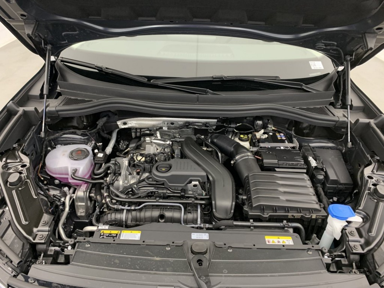 VOLKSWAGEN - TIGUAN NOUVEAU - #848842 - 24