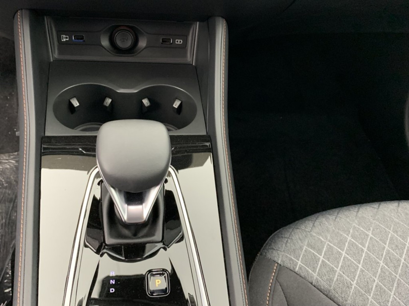 MG - EHS - #857318 - 16