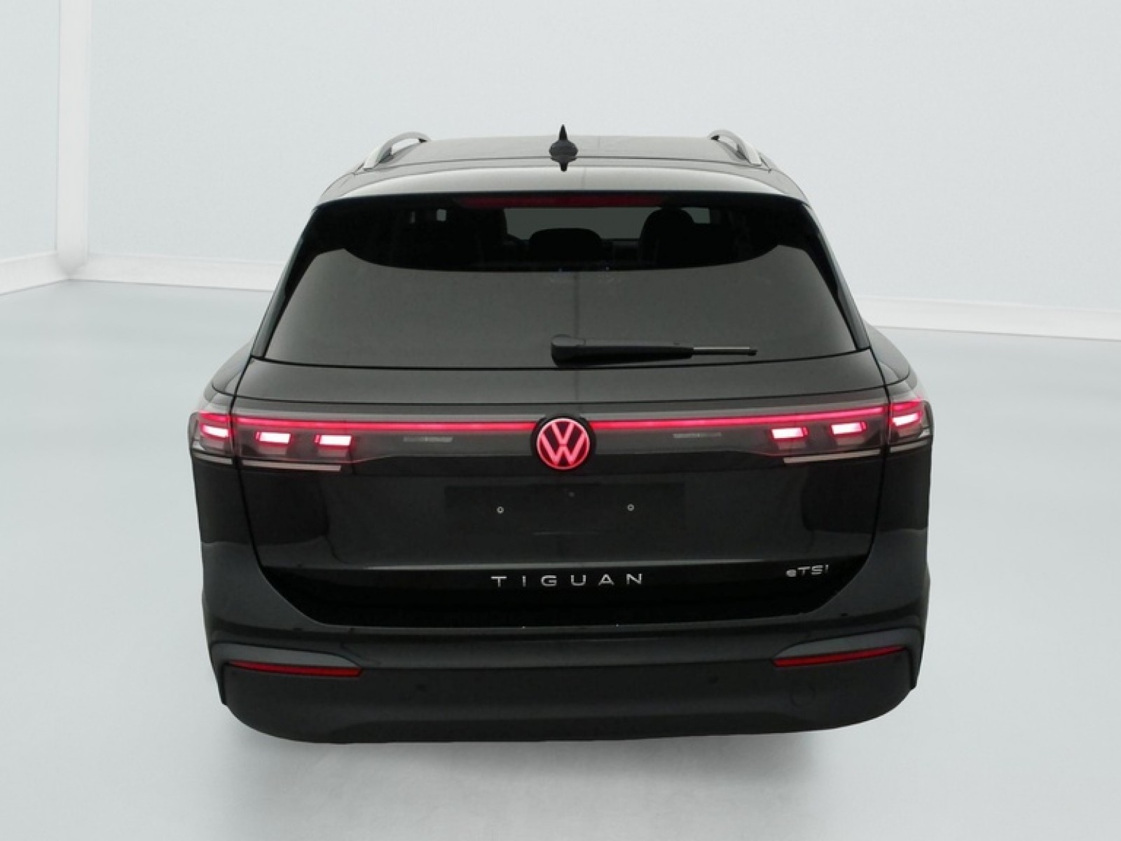 VOLKSWAGEN - TIGUAN NOUVEAU - #857324 - 5