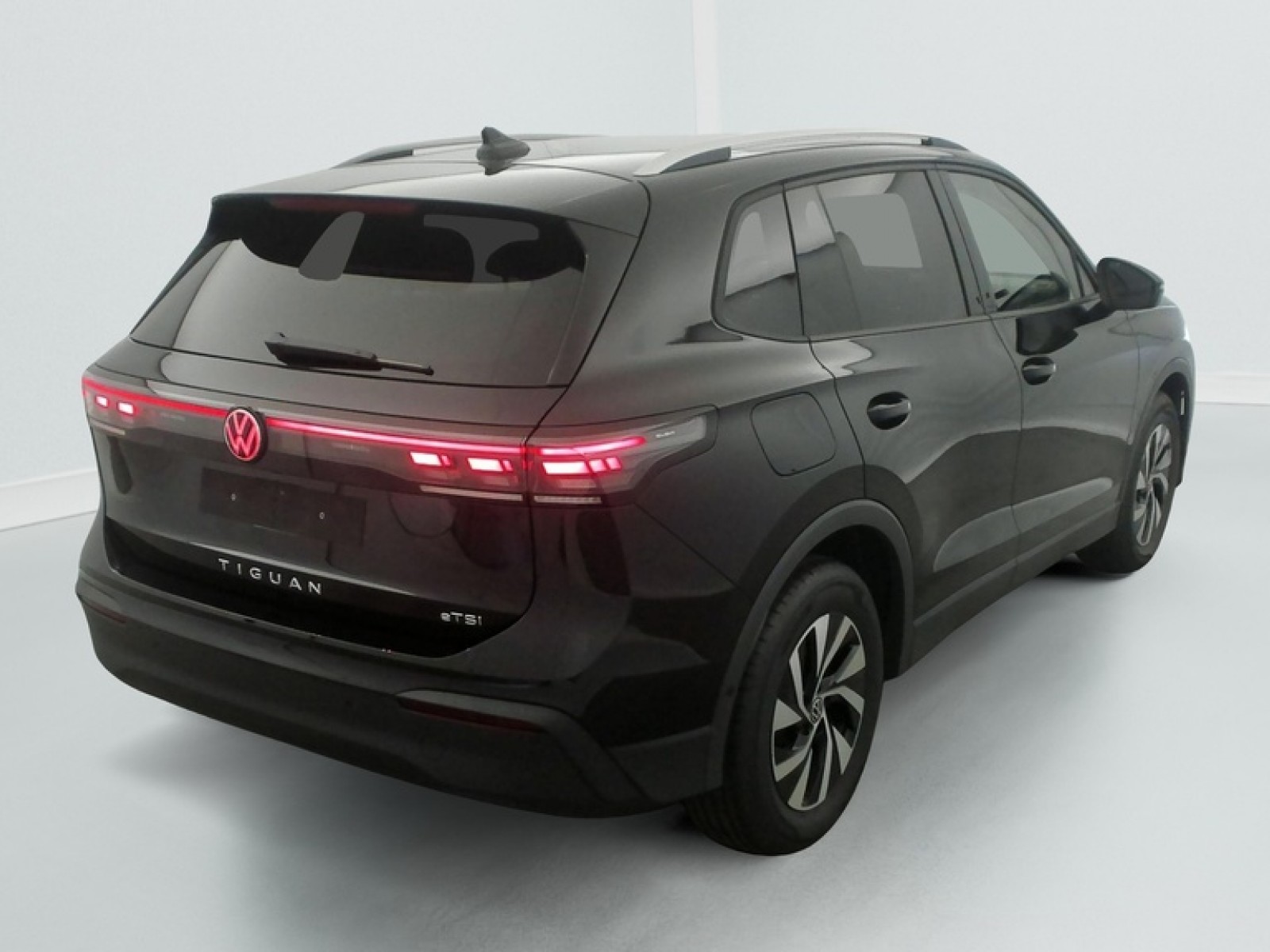 VOLKSWAGEN - TIGUAN NOUVEAU - #857324 - 6