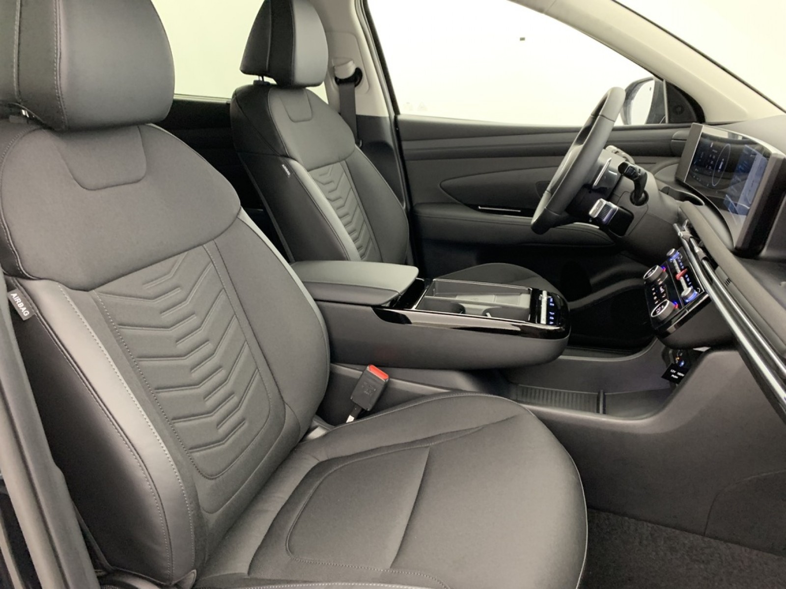 HYUNDAI - Tucson - #854730 - 8