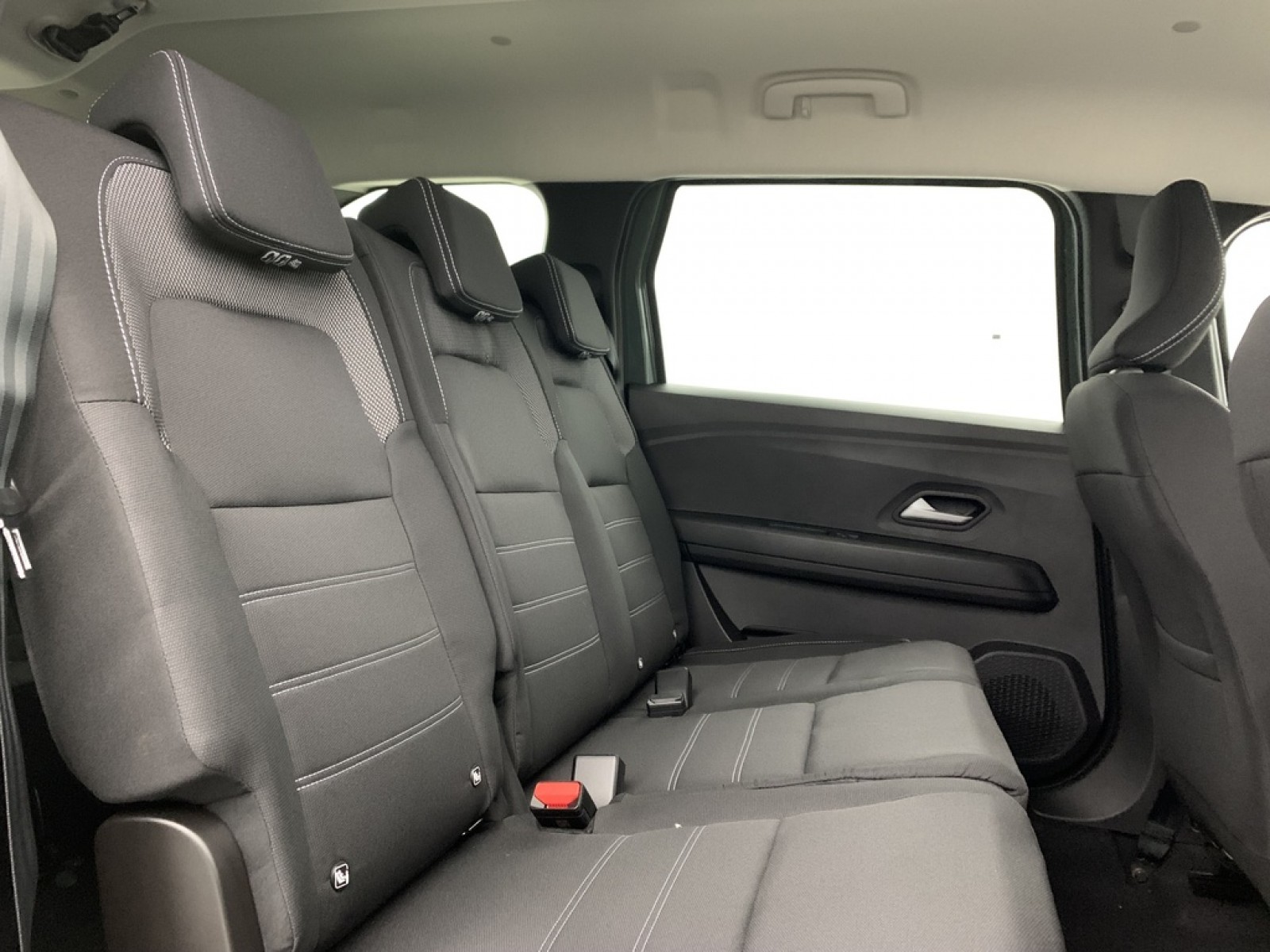 DACIA - Jogger - #854944 - 9