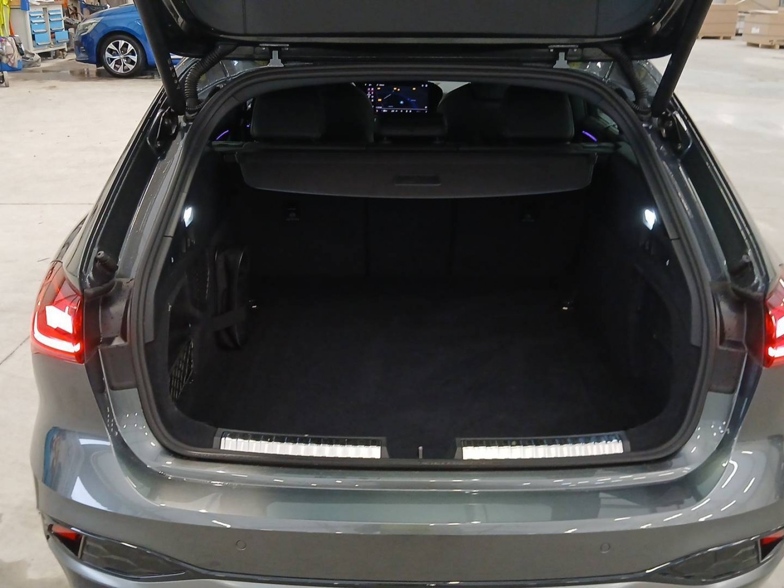 AUDI - A5 AVANT - #843372 - 12