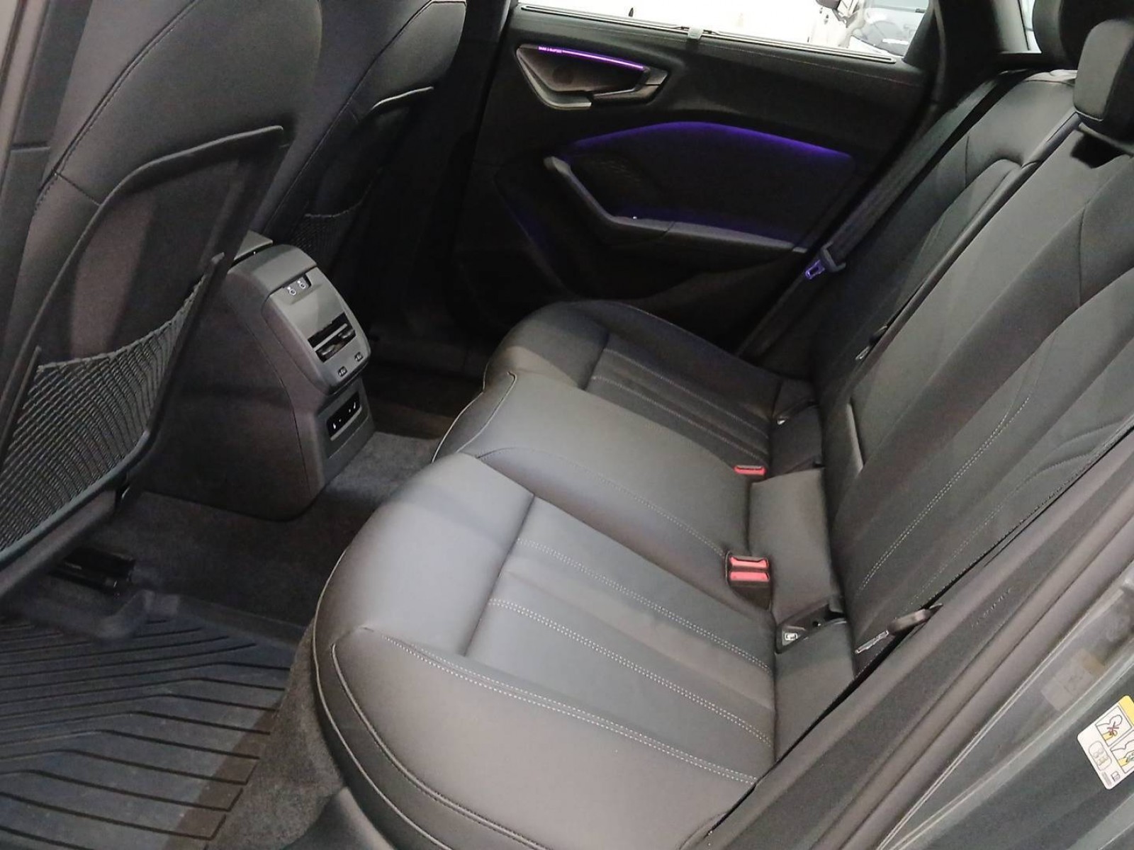 AUDI - A5 AVANT - #843372 - 8