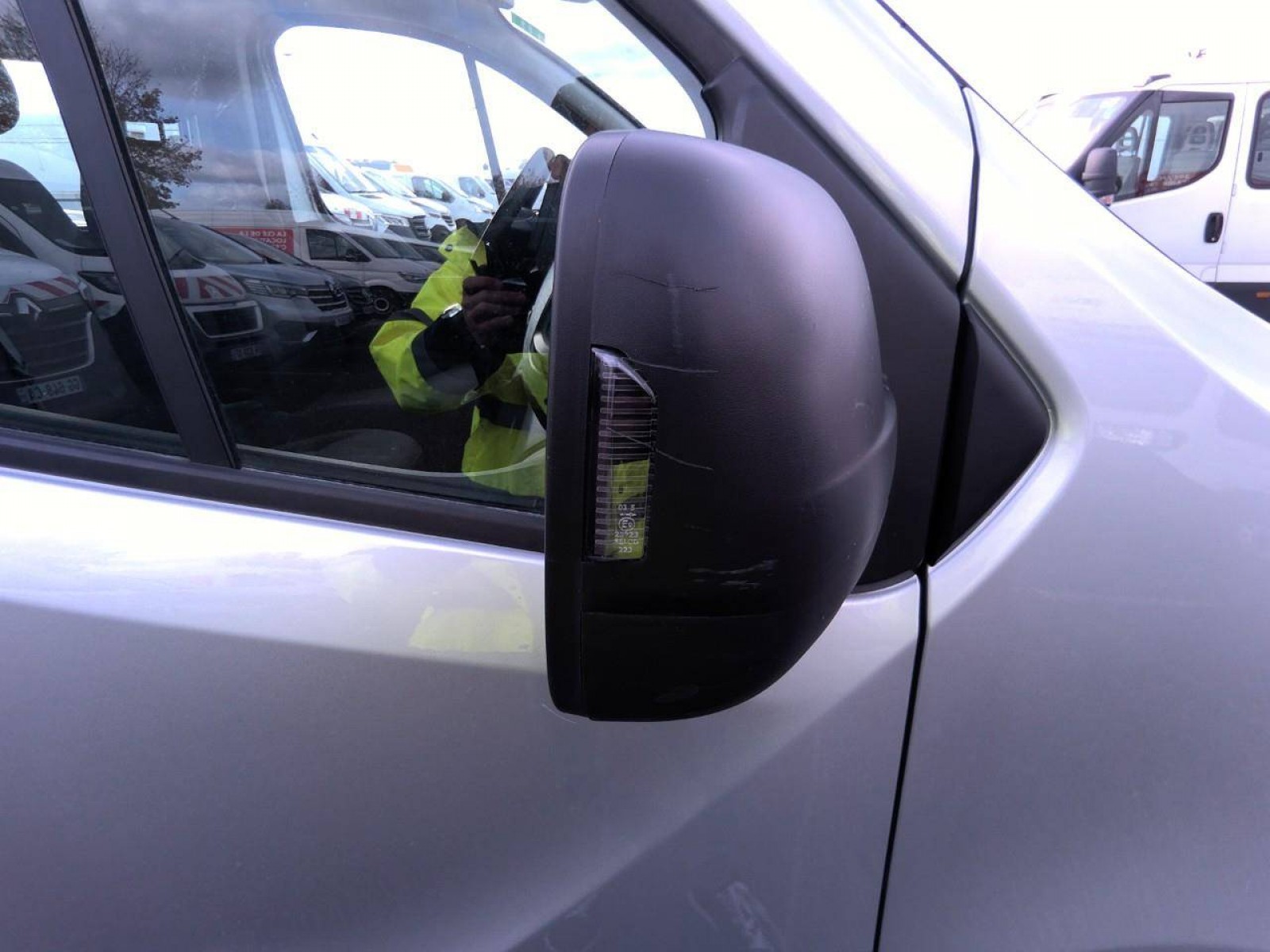 RENAULT - TRAFIC - #857440 - 12