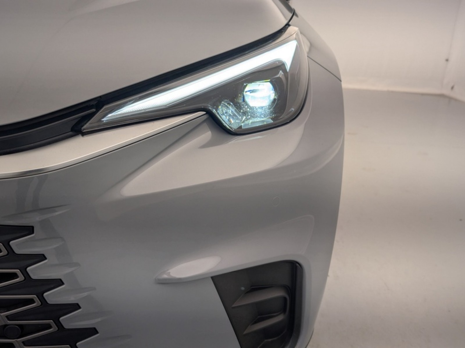 LEXUS - LBX - #857634 - 16