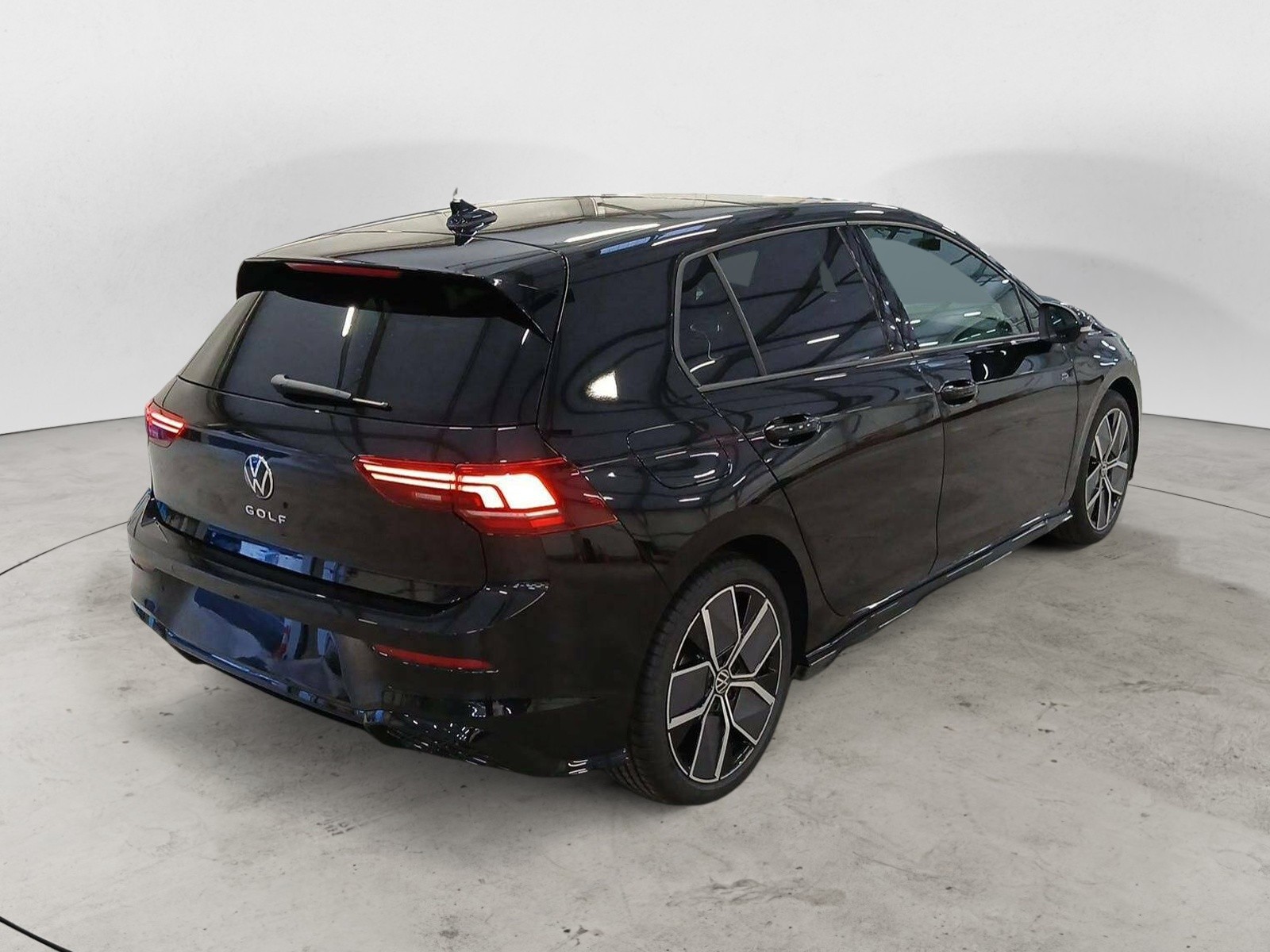 VOLKSWAGEN - GOLF - #625412 - 3