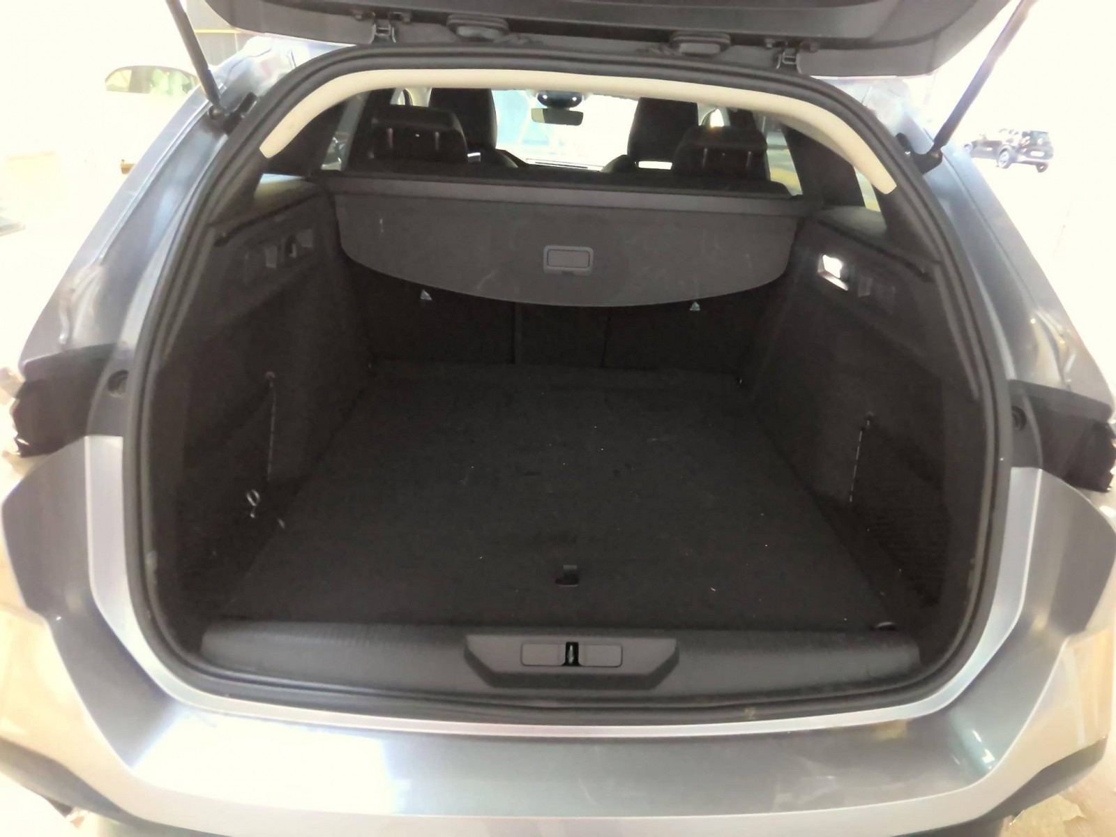 PEUGEOT - 308 SW - #858255 - 5