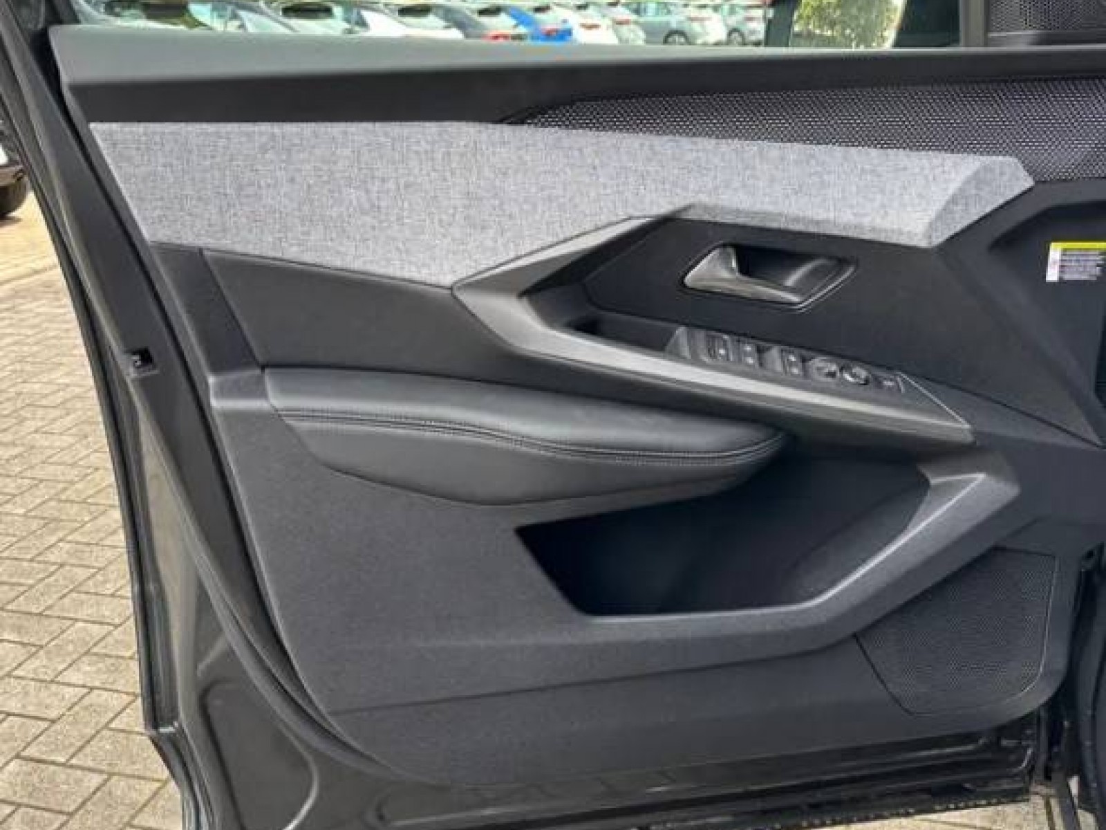 PEUGEOT - 5008 - #858339 - 23