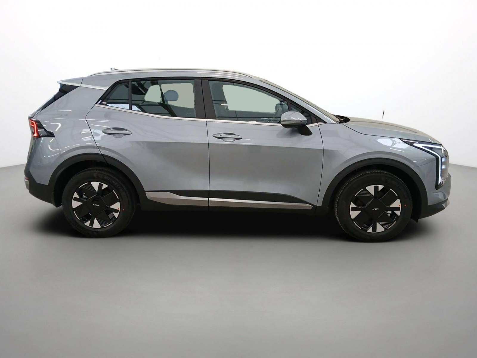 KIA - SPORTAGE - #854258 - 14