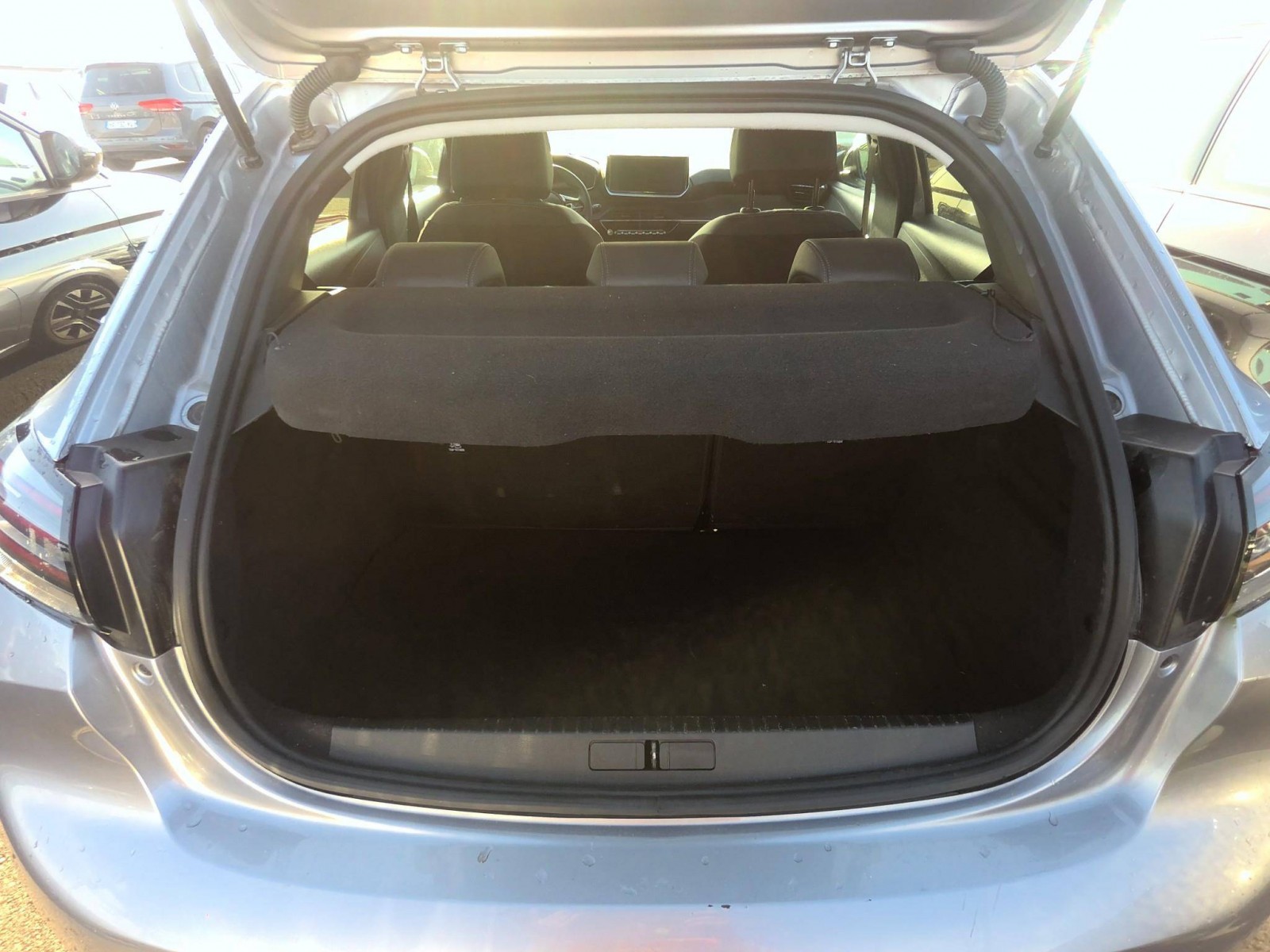 PEUGEOT - 208 - #858374 - 6